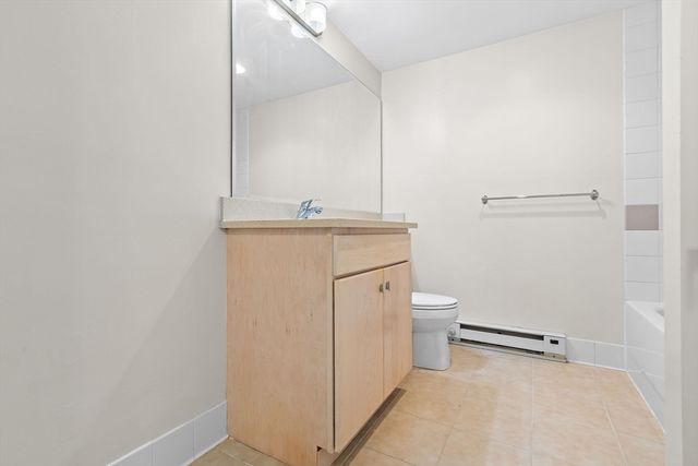 4 Repton Circle 4203, Watertown, MA 02472