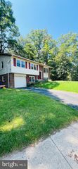 7208 BRIARCLIFF DR, Springfield, VA 22153