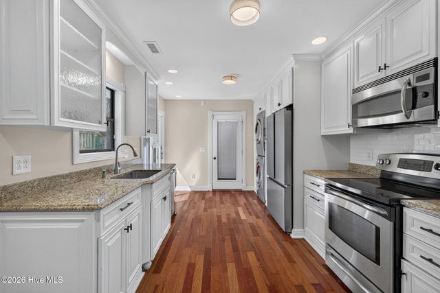 117 Vistamar Drive, Wilmington, NC 28405