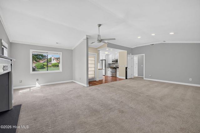 117 Vistamar Drive, Wilmington, NC 28405