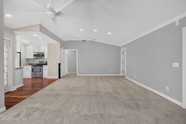 117 Vistamar Drive, Wilmington, NC 28405