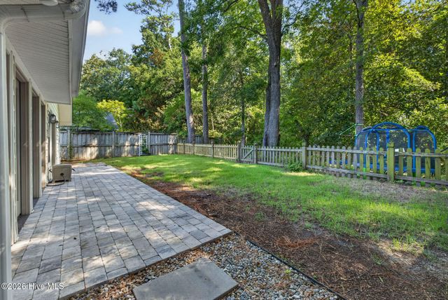 117 Vistamar Drive, Wilmington, NC 28405