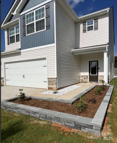 2131 Transatlantic Avenue, Charlotte, NC 28215