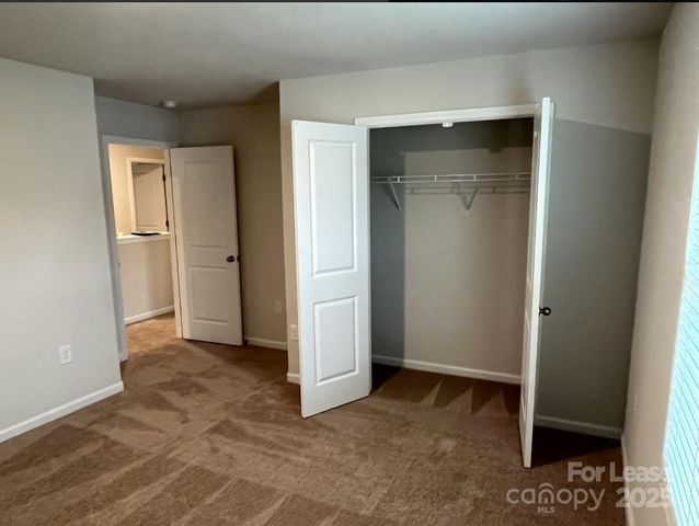 2131 Transatlantic Avenue, Charlotte, NC 28215