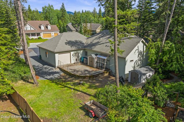 12695 N BRADBURY DR, Hayden, ID 83835
