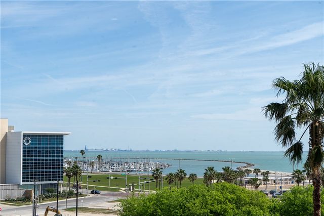 715 S Upper Broadway St 406, Corpus Christi, TX 78401