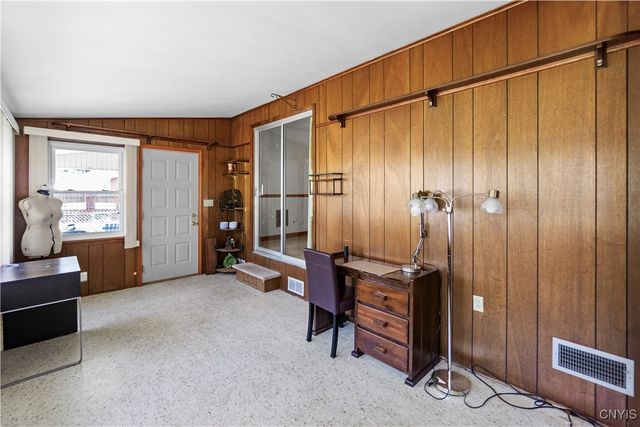 339 Orwood Place, Salina, NY 13208