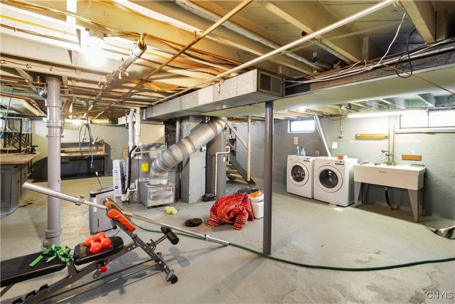 339 Orwood Place, Salina, NY 13208