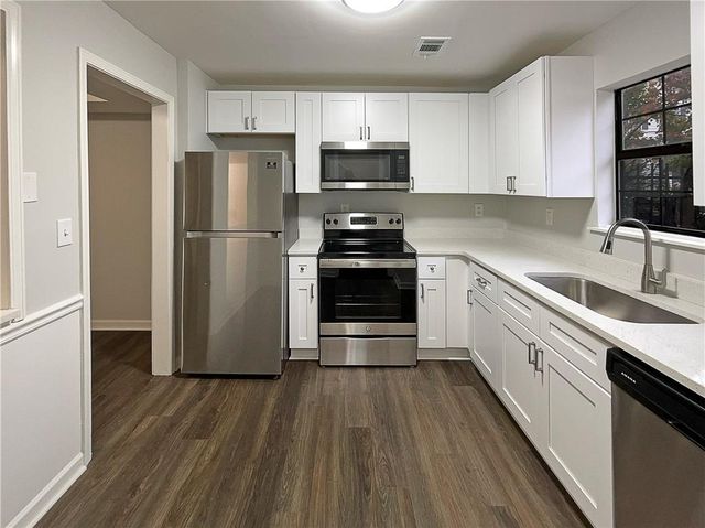 7004 Pat Mell SE Place, Smyrna, GA 30080