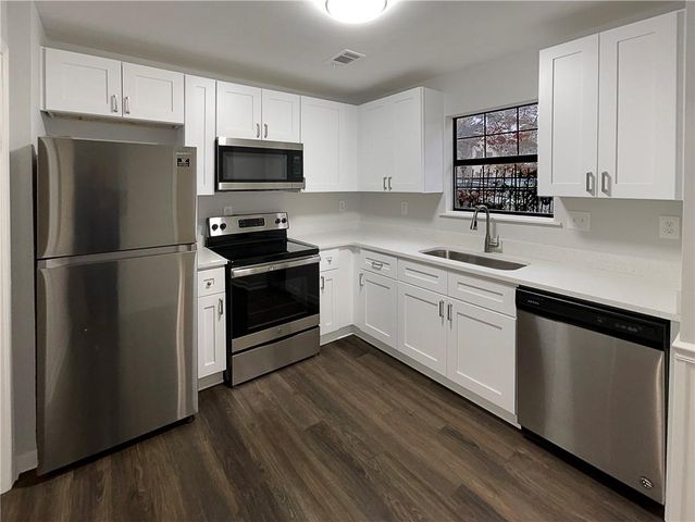 7004 Pat Mell SE Place, Smyrna, GA 30080