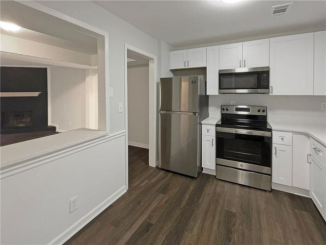 7004 Pat Mell SE Place, Smyrna, GA 30080