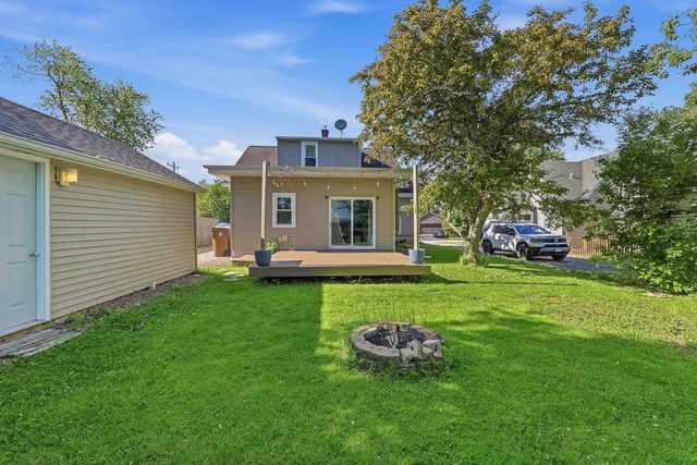 204 4TH STREET, Menasha, WI 54952