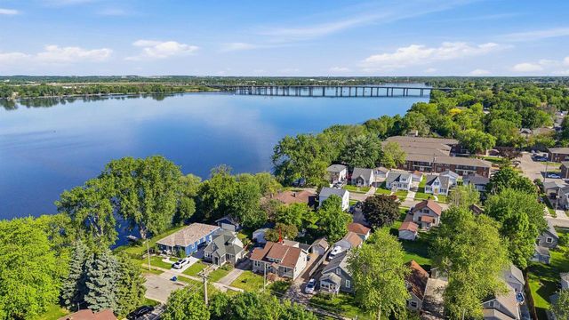 204 4TH STREET, Menasha, WI 54952