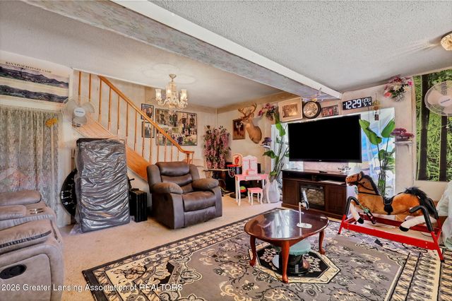 5440 Hughes Road, Lansing, MI 48911