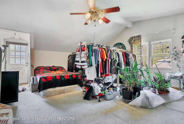 5440 Hughes Road, Lansing, MI 48911