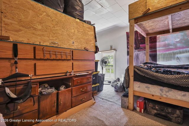 5440 Hughes Road, Lansing, MI 48911