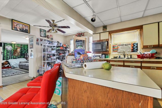 5440 Hughes Road, Lansing, MI 48911