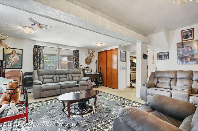5440 Hughes Road, Lansing, MI 48911