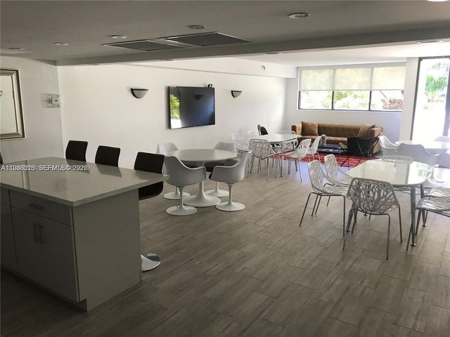 170 Ocean Lane Dr 702, Key Biscayne, FL 33149