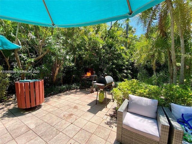 170 Ocean Lane Dr 702, Key Biscayne, FL 33149