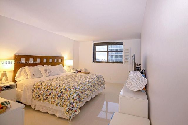 170 Ocean Lane Dr 702, Key Biscayne, FL 33149