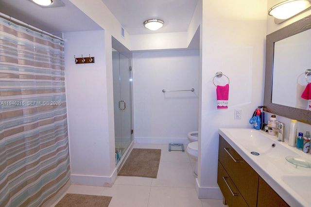 170 Ocean Lane Dr 702, Key Biscayne, FL 33149