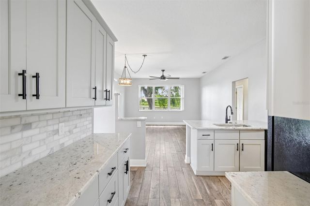 8908 71ST AVENUE E, Palmetto, FL 34221