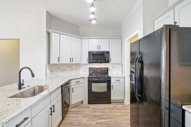 8908 71ST AVENUE E, Palmetto, FL 34221