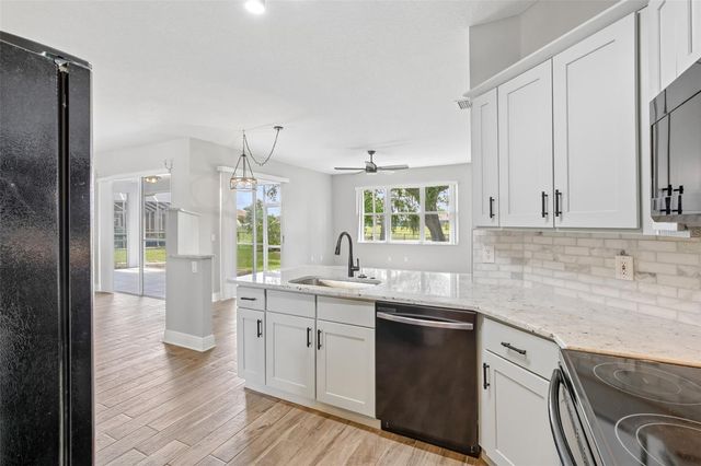 8908 71ST AVENUE E, Palmetto, FL 34221