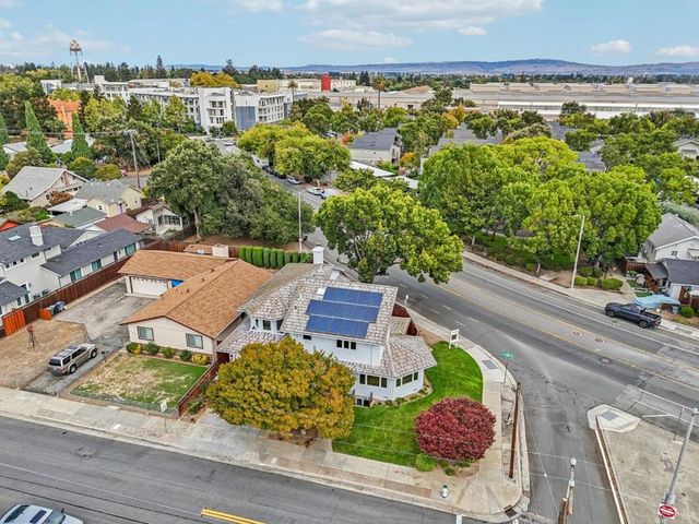 495 Lincoln Avenue, Sunnyvale, CA 94086