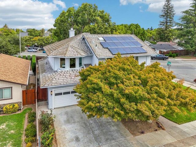 495 Lincoln Avenue, Sunnyvale, CA 94086