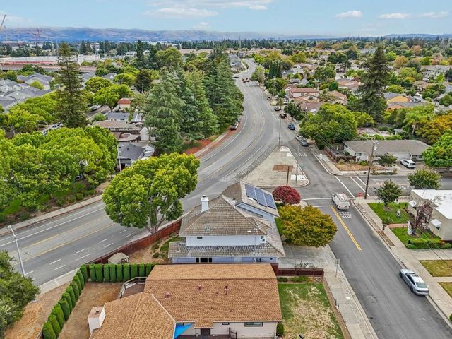 495 Lincoln Avenue, Sunnyvale, CA 94086