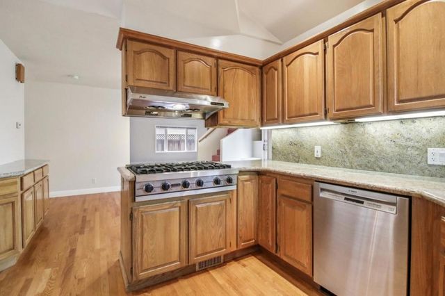 495 Lincoln Avenue, Sunnyvale, CA 94086