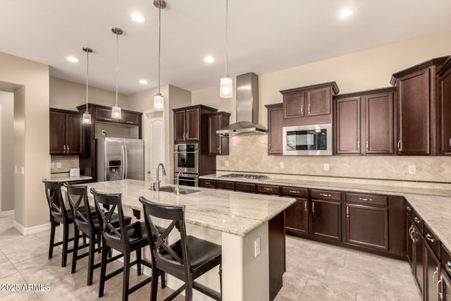 1541 E SAGITTARIUS Place, Chandler, AZ 85249