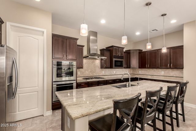 1541 E SAGITTARIUS Place, Chandler, AZ 85249