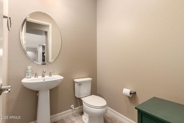 1541 E SAGITTARIUS Place, Chandler, AZ 85249