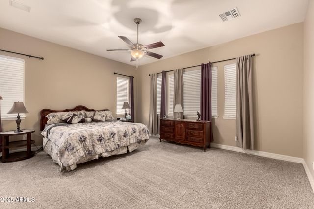 1541 E SAGITTARIUS Place, Chandler, AZ 85249