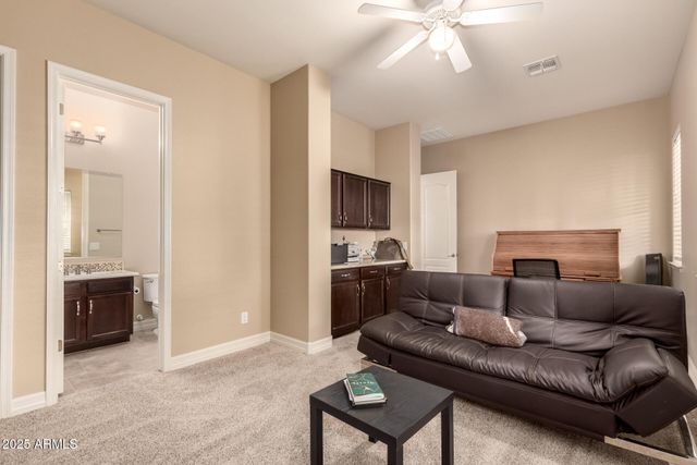 1541 E SAGITTARIUS Place, Chandler, AZ 85249