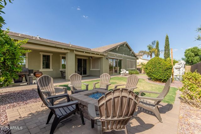 1541 E SAGITTARIUS Place, Chandler, AZ 85249