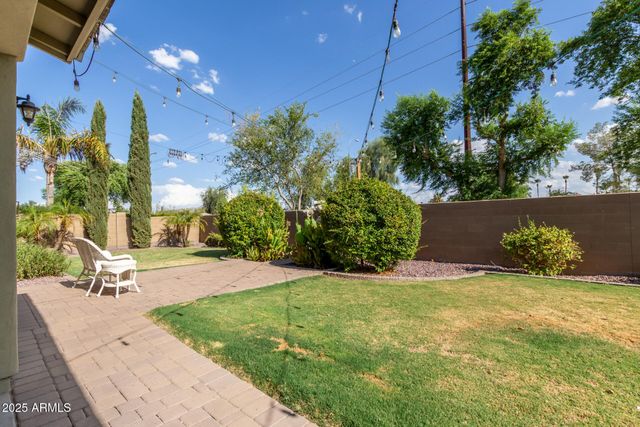 1541 E SAGITTARIUS Place, Chandler, AZ 85249