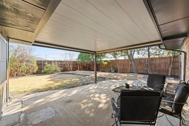 1954 Chesham Drive, Carrollton, TX 75007