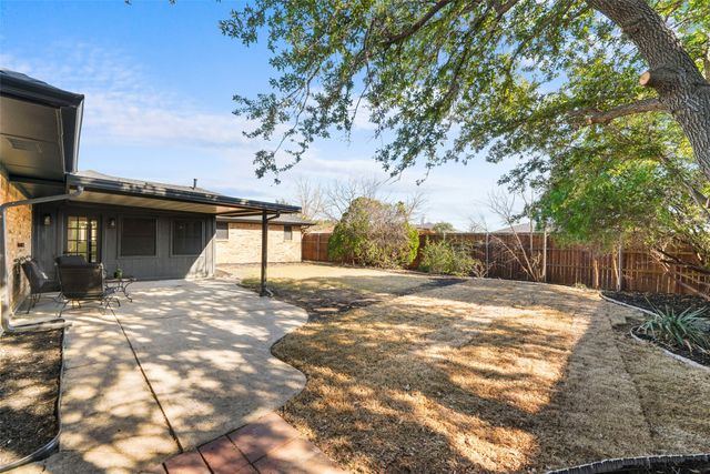 1954 Chesham Drive, Carrollton, TX 75007