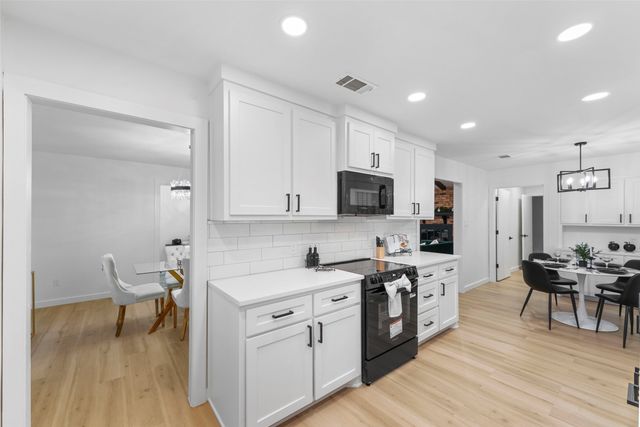 1954 Chesham Drive, Carrollton, TX 75007