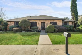 1954 Chesham Drive, Carrollton, TX 75007
