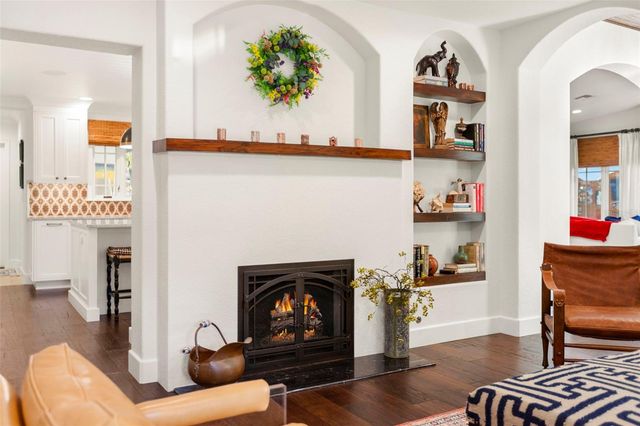 815 15TH AVENUE NE, St Petersburg, FL 33704