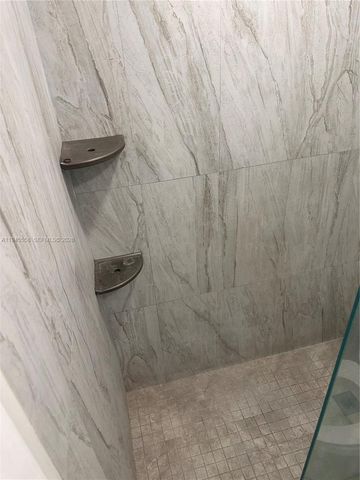 1360 NE 144th St 3, Miami, FL 33161