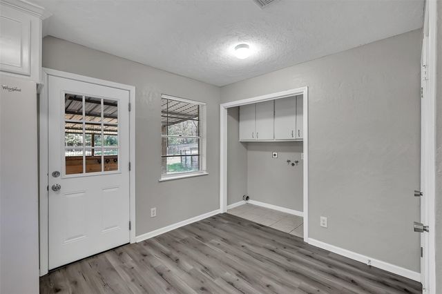 29806 Lazy Lane, Spring, TX 77386