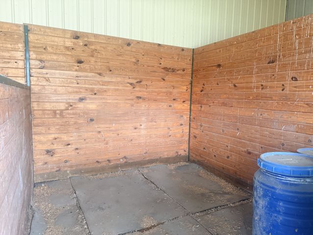1041 Sandy Valley Rd, Hendersonville, TN 37075