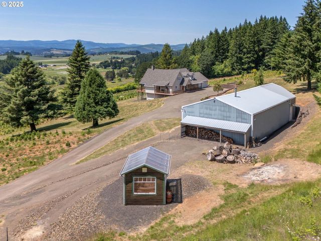 13671 Sw ACADEMY Way, Gaston, OR 97119