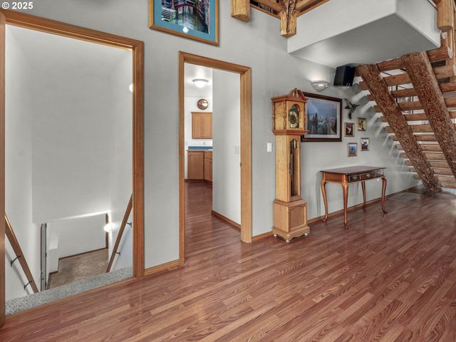 13671 Sw ACADEMY Way, Gaston, OR 97119